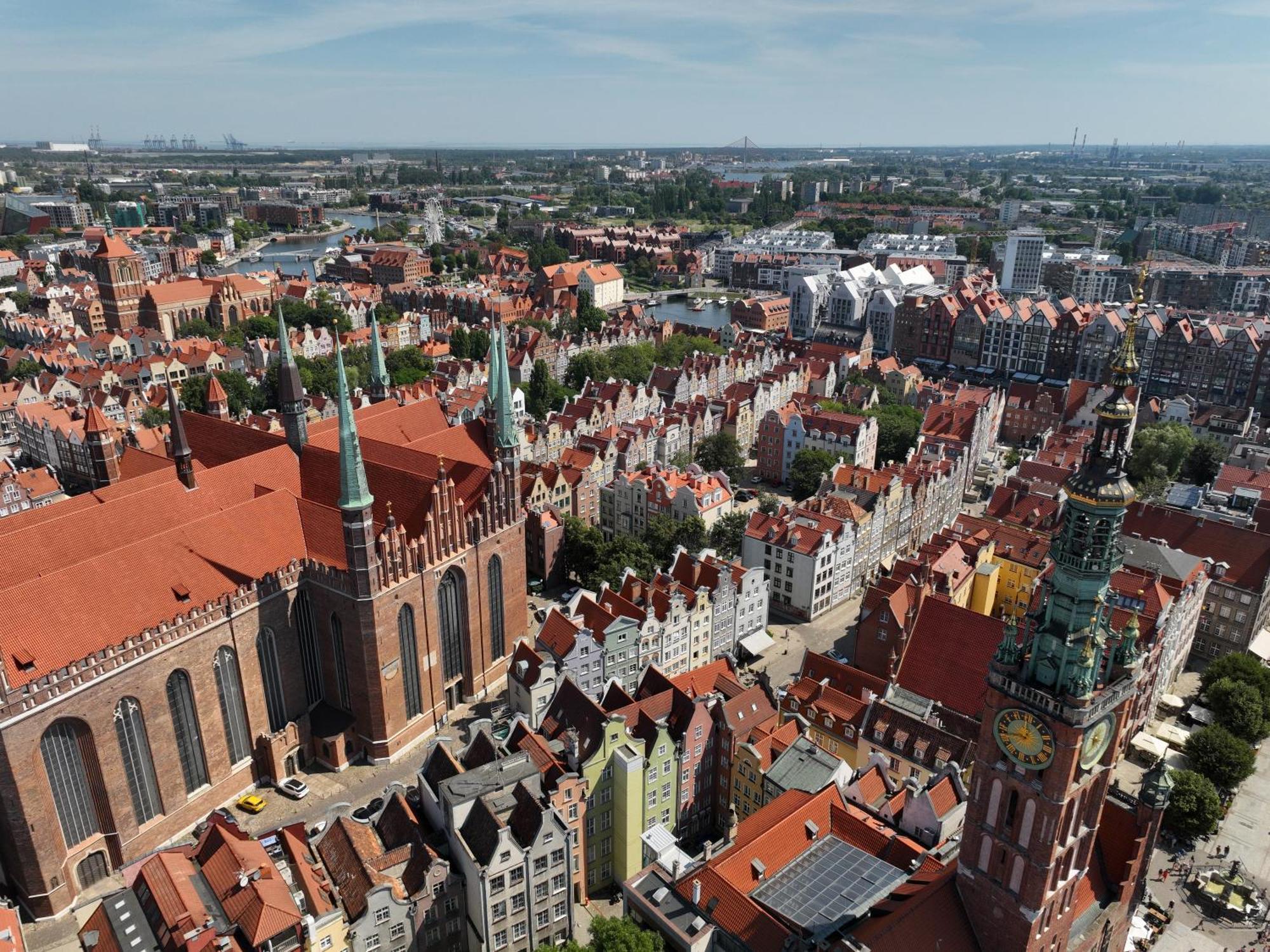 Baltic Gdansk Old Town Aparthotel Exterior photo