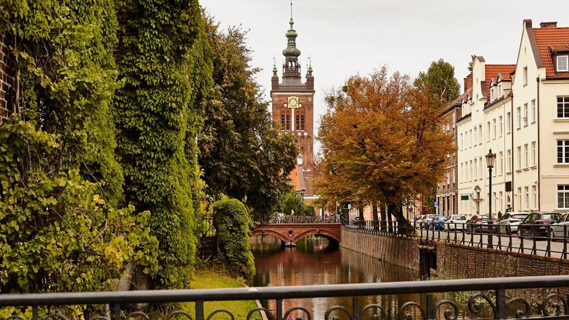 Baltic Gdansk Old Town Aparthotel Exterior photo