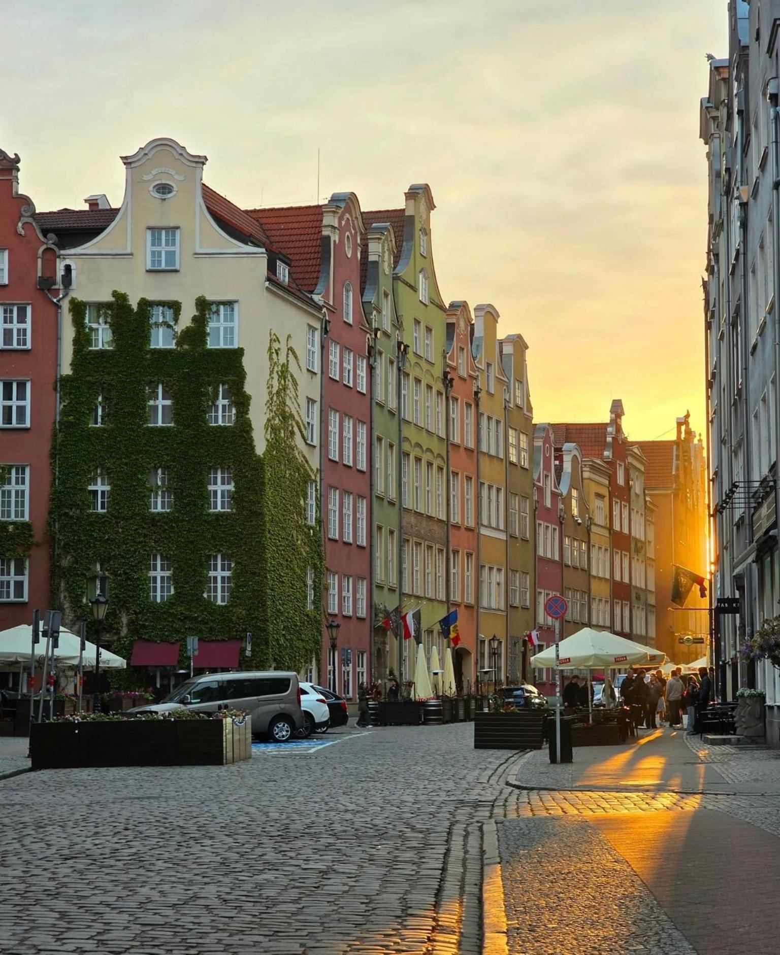 Baltic Gdansk Old Town Aparthotel Exterior photo